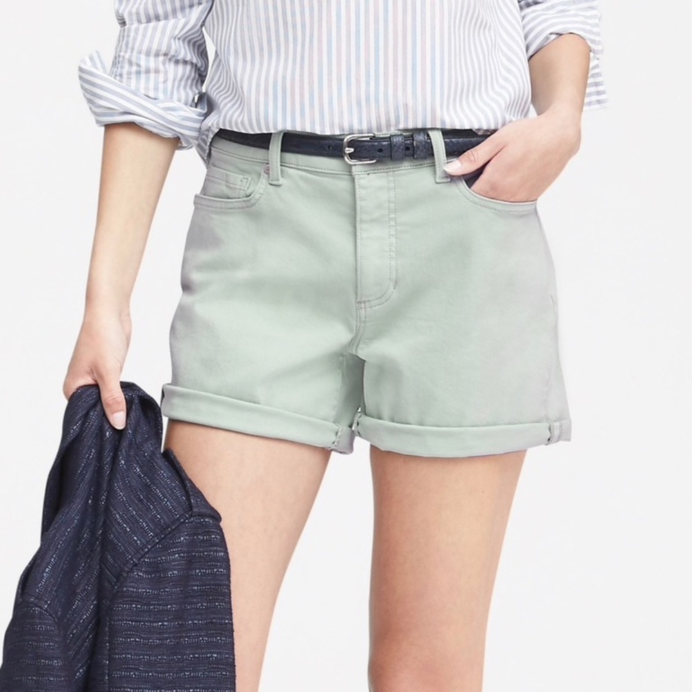 Light wash denim shorts